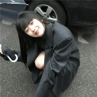 传闻中的女人